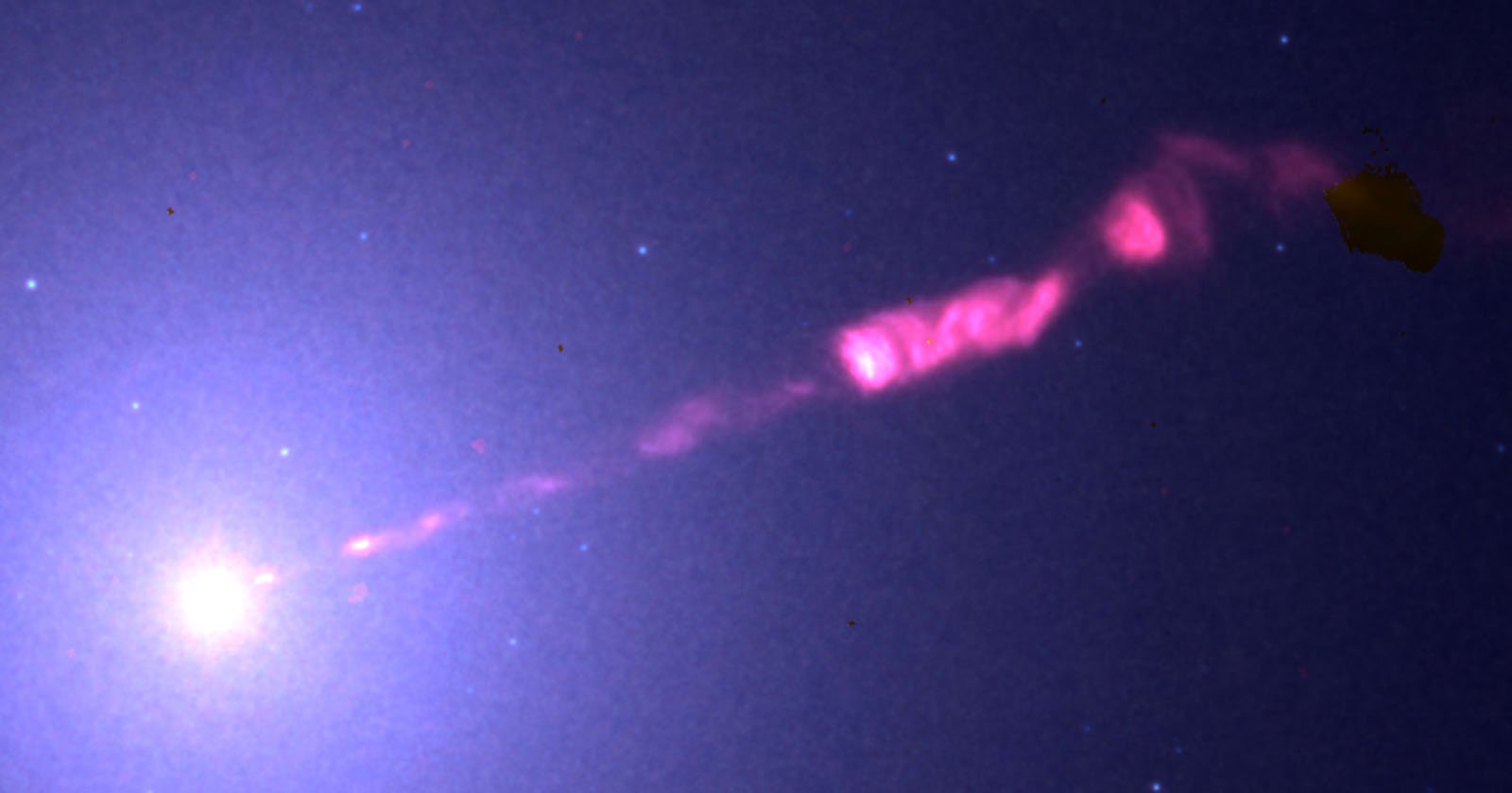 Scientists Capture Image of Plasma Jet From Supermassive Black Hole Scientists Capture Image of Plasma Jet From Supermassive Black Hole