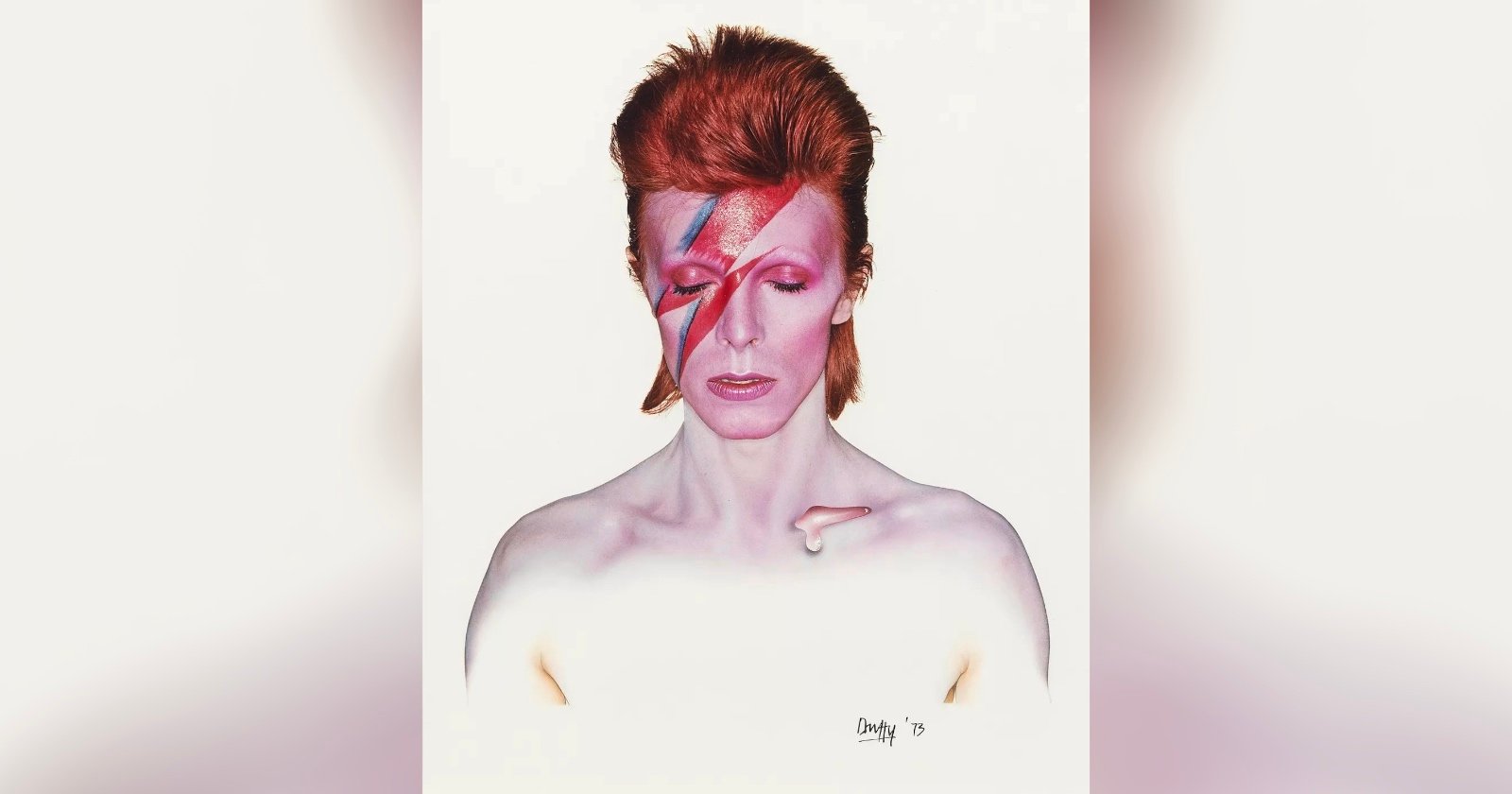 David Bowie’s Album Cover Photo Sells for Record $496,000 at Auction