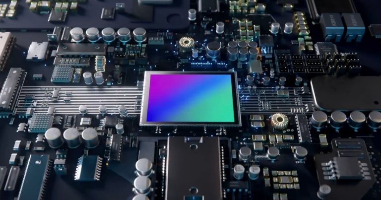 Samsung Reportedly Making Camera System That Captures 320MP Photos