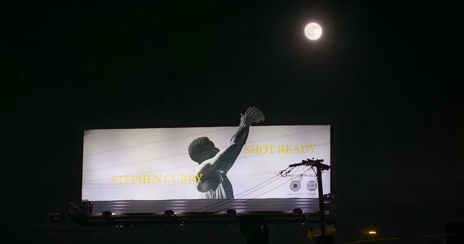 Genius Billboard of Steph Curry Combines Photography and Astrophysics