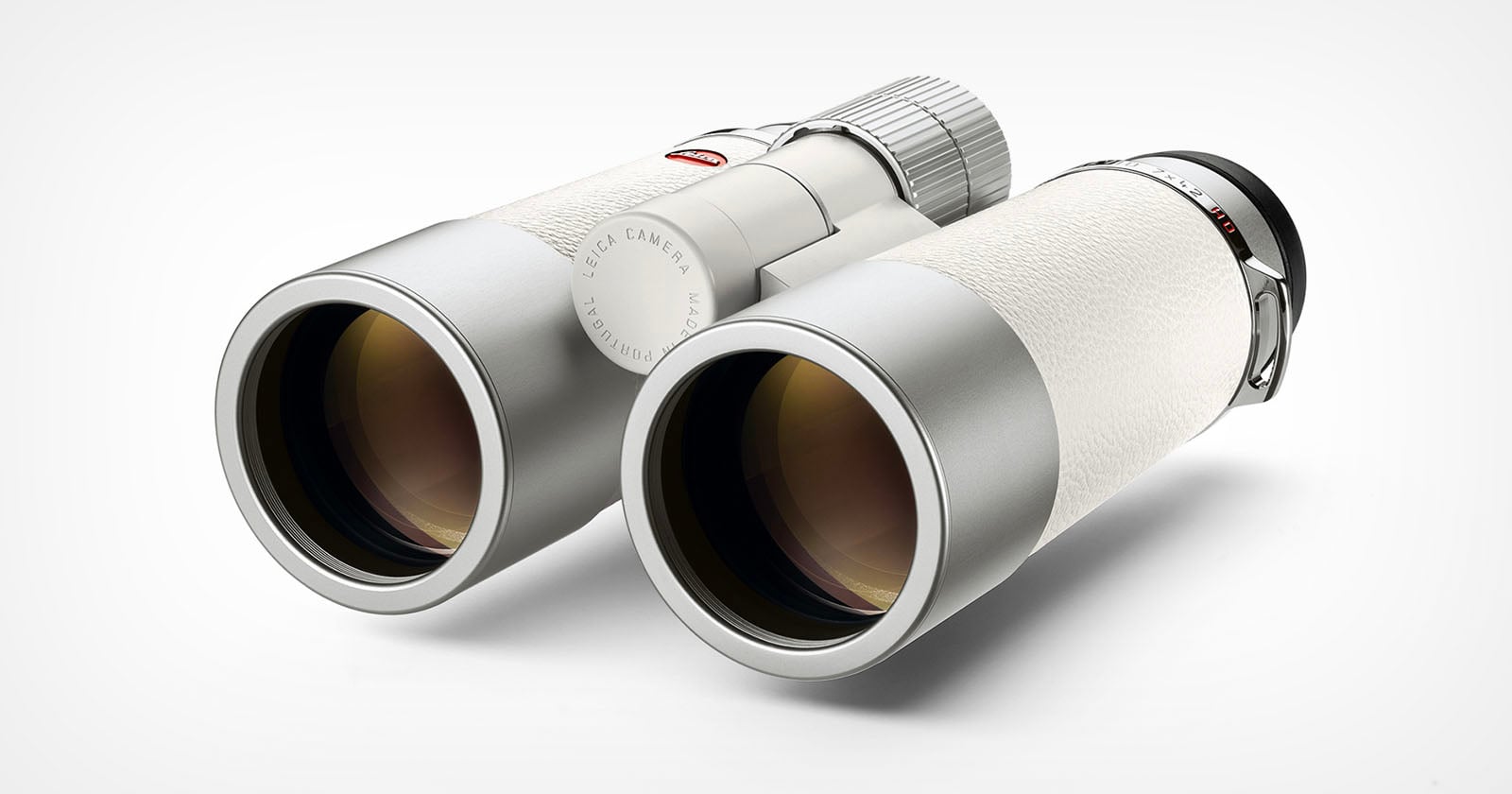 Leica’s Beautiful New Binoculars Will Set You Back