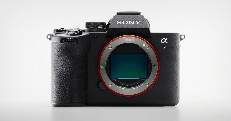This Is How Much Dynamic Range the Sony a7 V Loses When Using Electronic Shutter