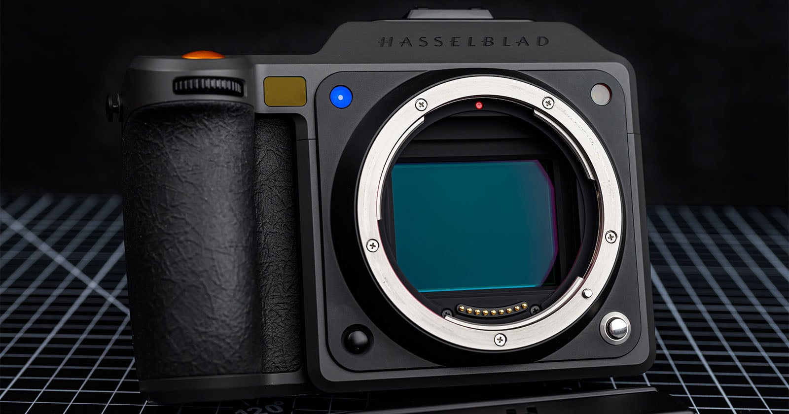 The Hasselblad X2D II 100C Honors its Legacy While Embracing the Future