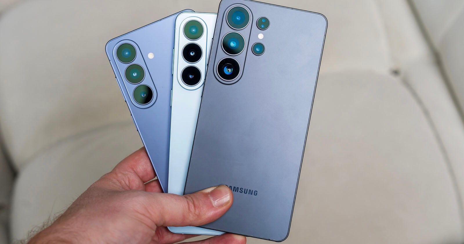 Samsung’s New Galaxy S26 Smartphones Look Very Familiar