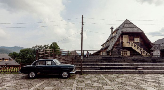 Why the Best Travel Photos Are Never Taken Where the Crowds Are