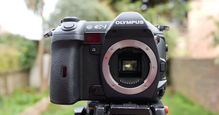 Testing the Very First Four Thirds DSLR 23 Years After it Launched