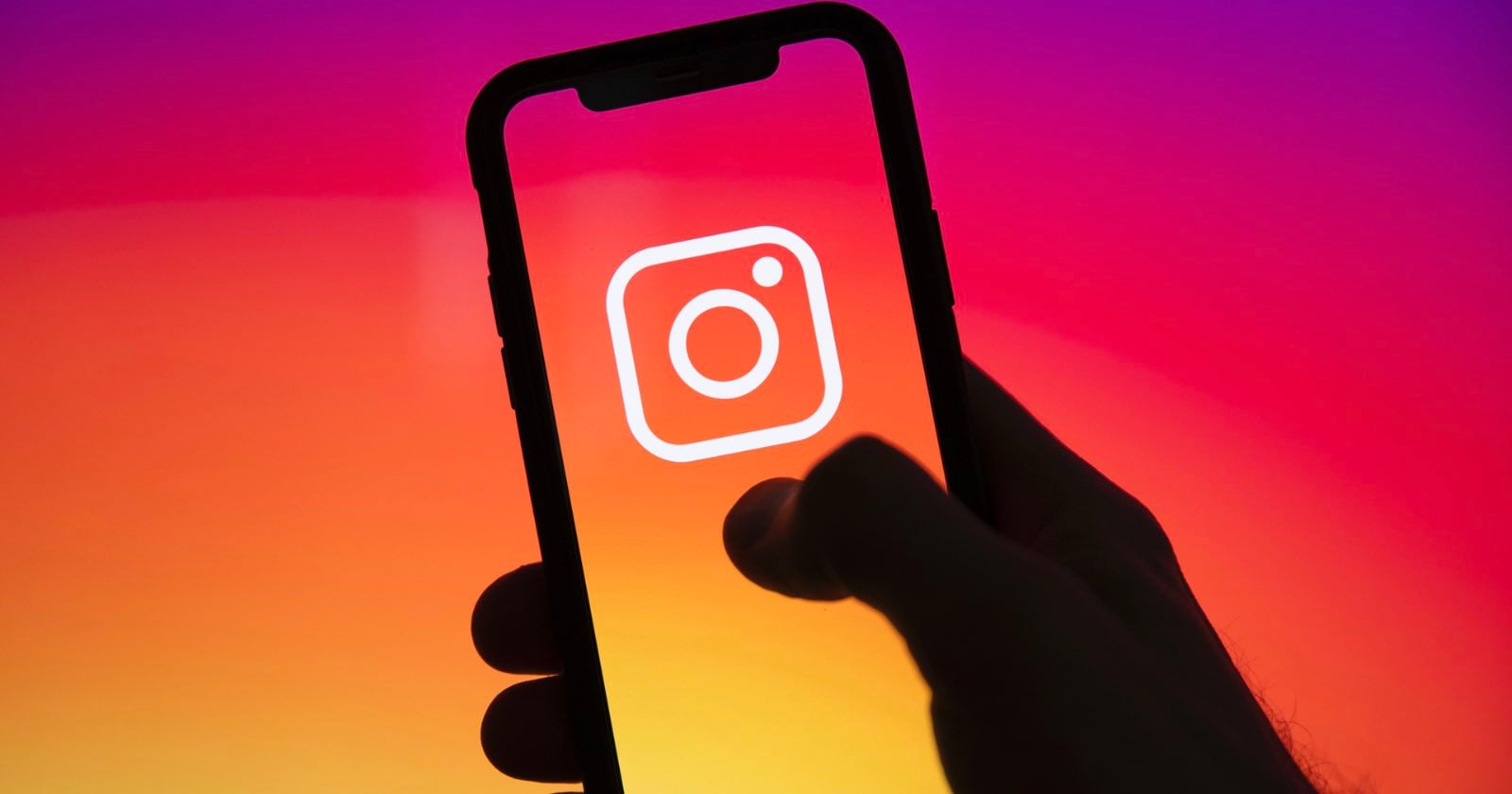 Instagram Begins Testing Clickable Links in Post Captions