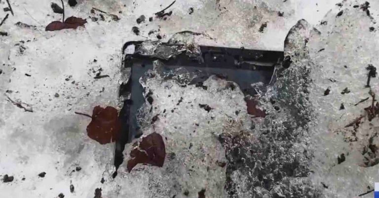 News Photographer Finds Lost iPad That Disappeared in Snowstorm