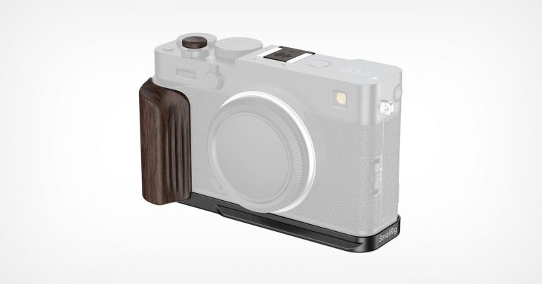 SmallRig Brings Stylish Wooden Grip and Tripod Plate to the Fujifilm X-E5